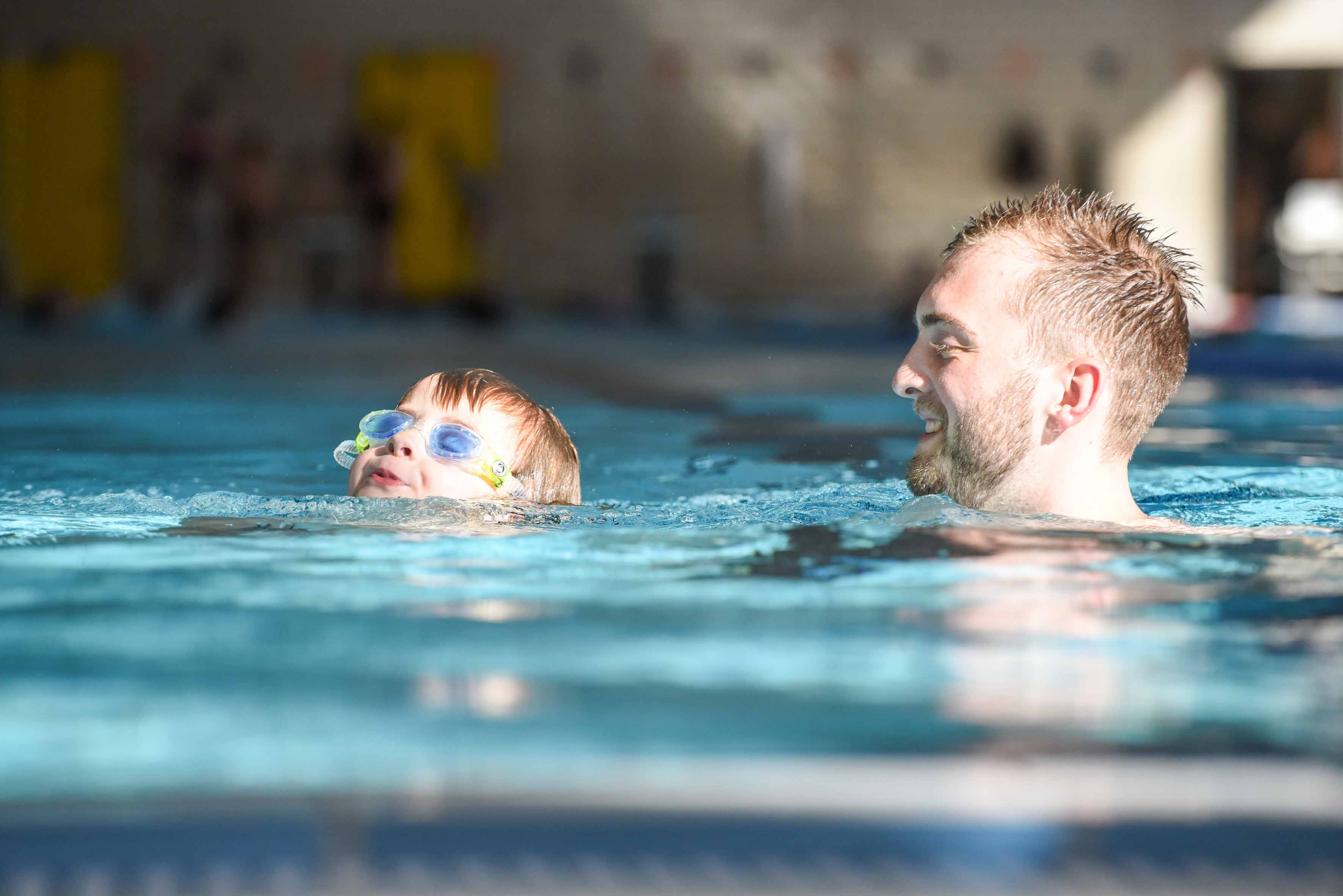 Einzelstunde Schwimmen lernen in Dillenburg